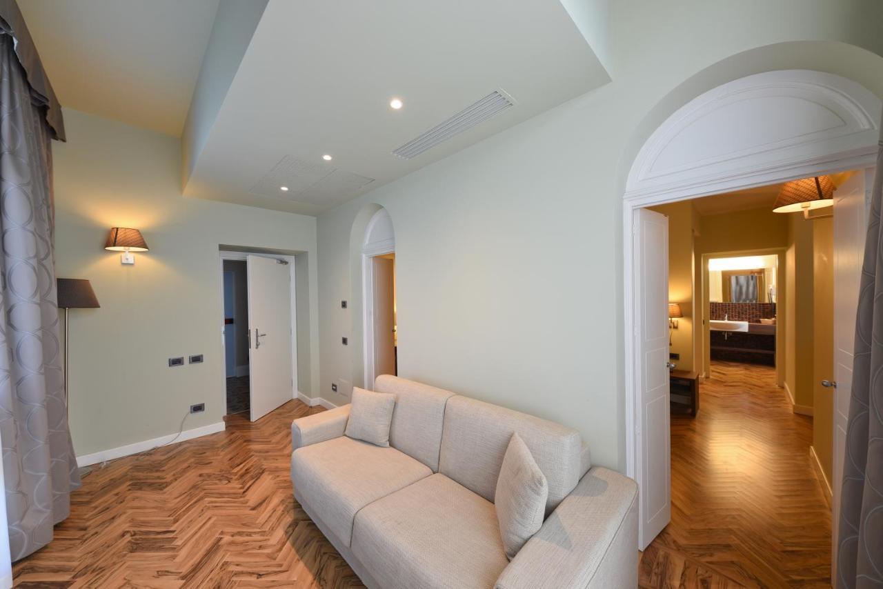 Hotel Relais & Castello Di Casiglio Erba