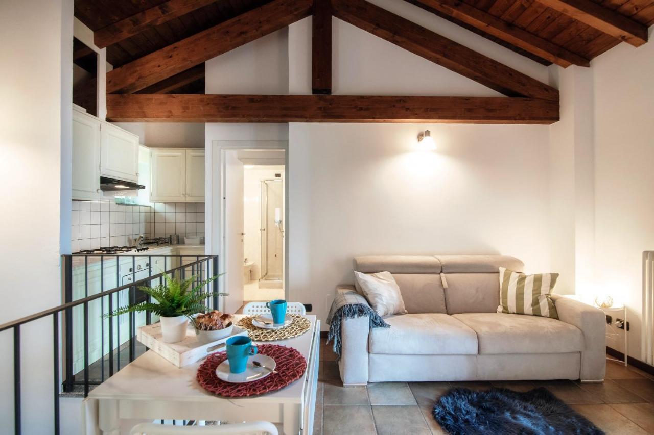 Nest - By Myhomeincomo * Carate Urio