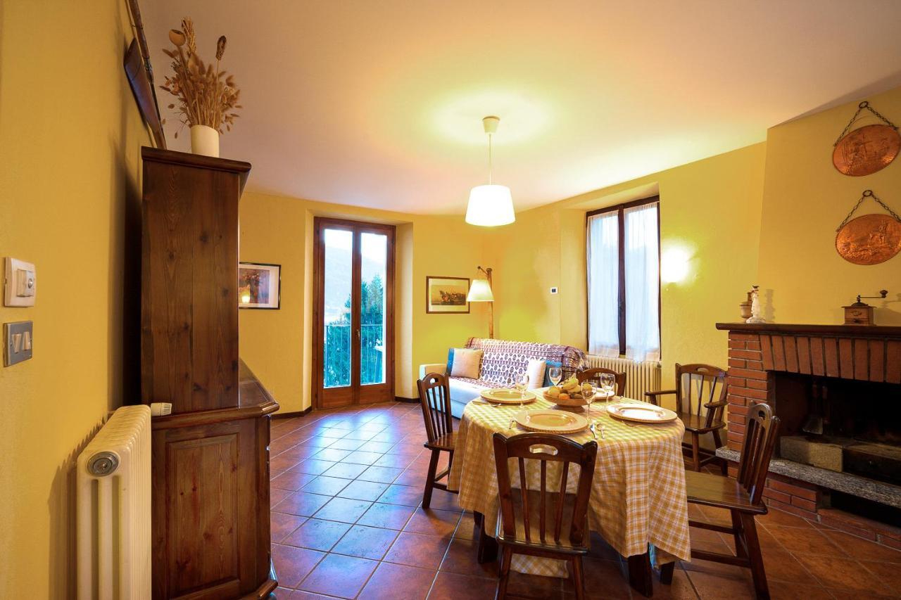 Riva Di Pianello Balkon-ferienwohnung Am See * Pianello Del Lario