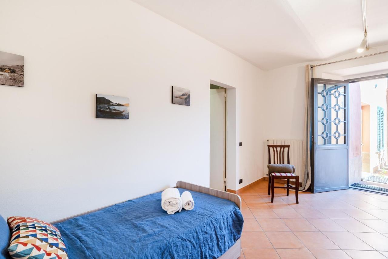 Apartment View With Private Parking Limonta