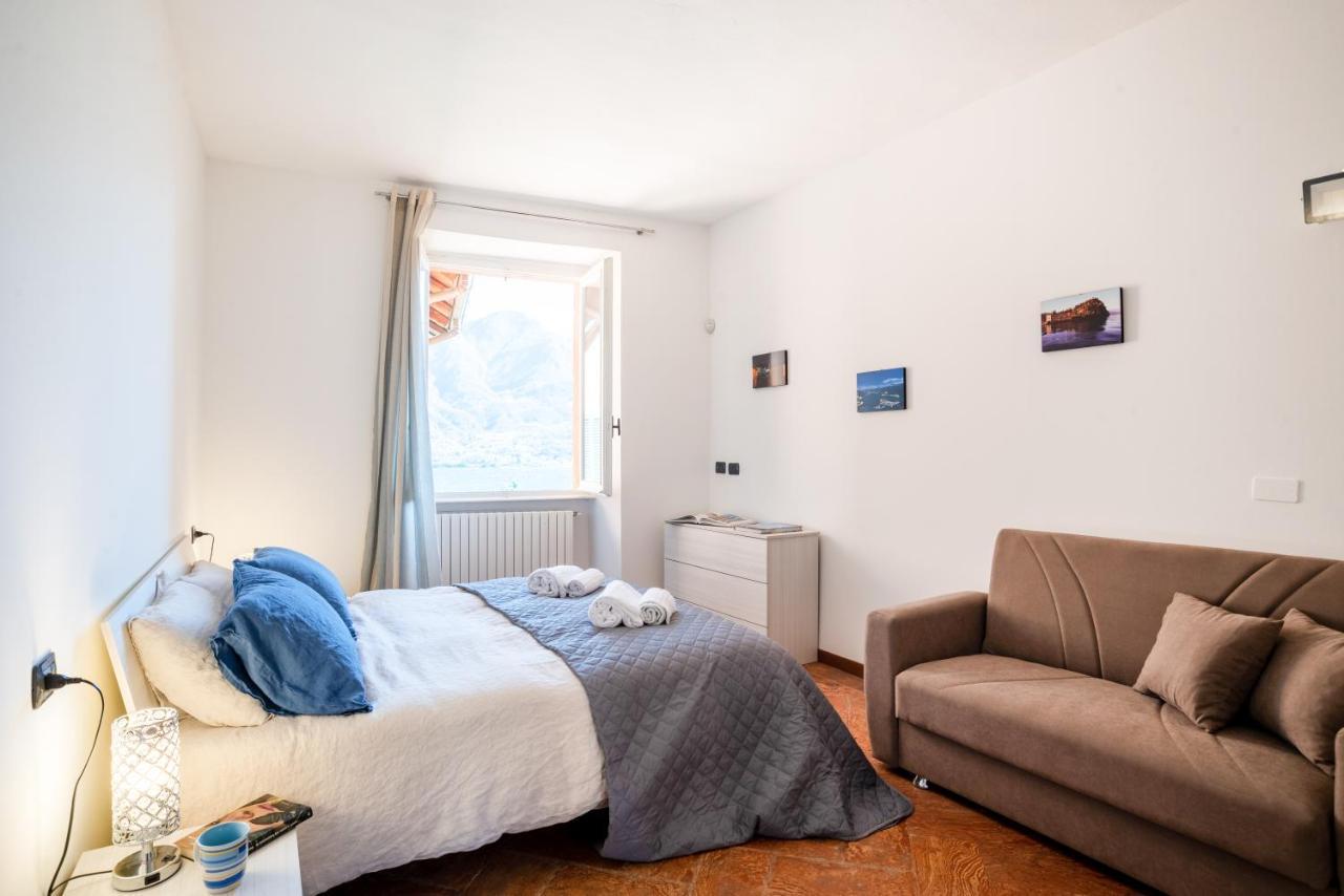 View With Private Parking Apartment Limonta