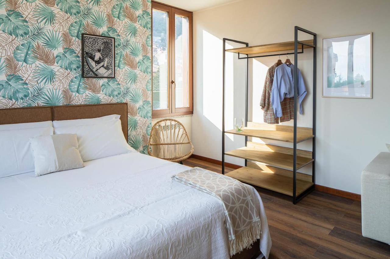 Apartment Lario's - 10 Suites On Lake Acquaseria