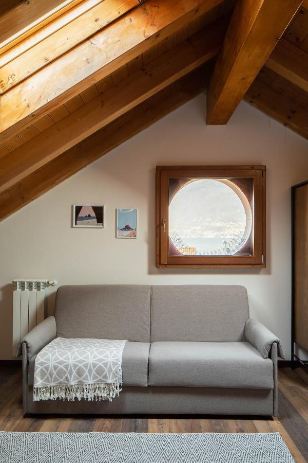 Apartment Lario's - 10 Suites On Lake *