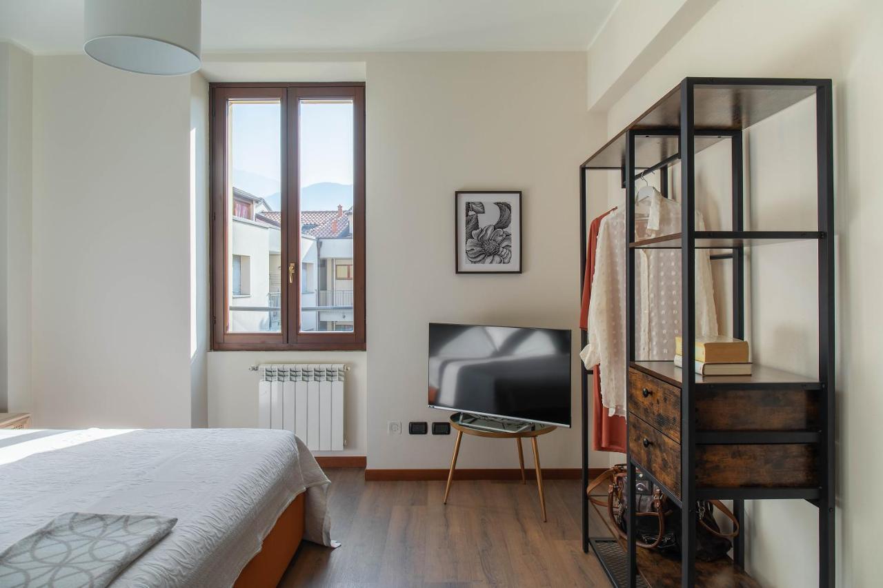 Apartment Lario's - 10 Suites On Lake *