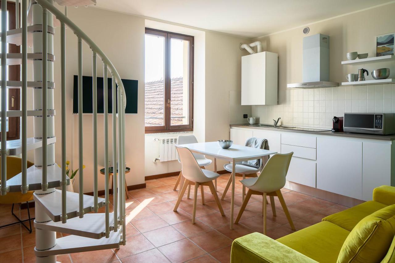 Lario's - 10 Suites On Lake Acquaseria
