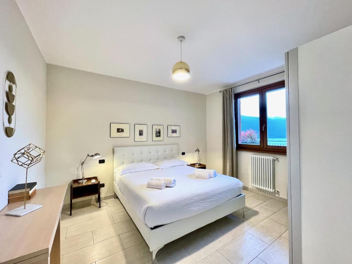 La Vista By Design