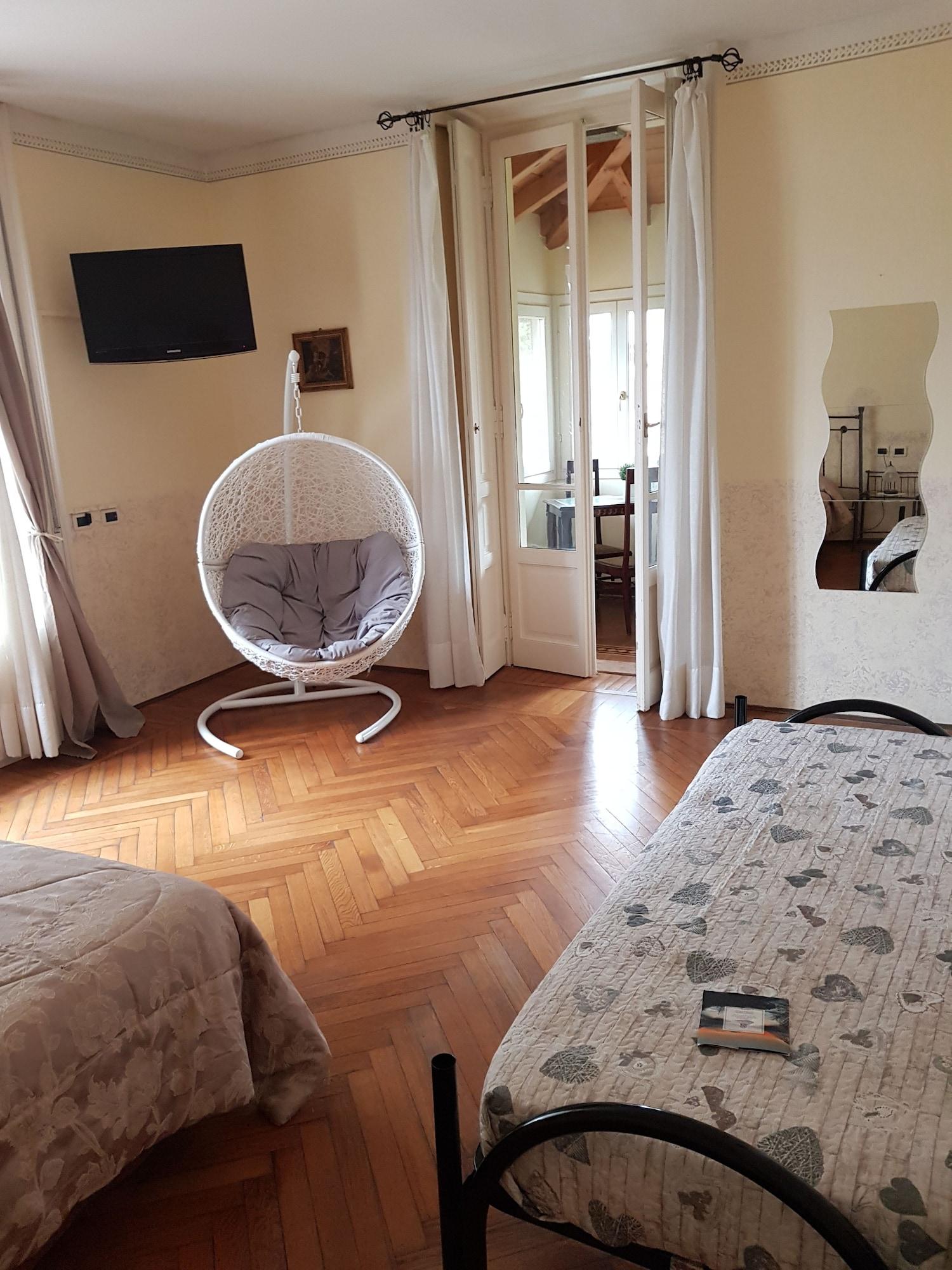 Bed & Breakfast Alla Torretta 2*