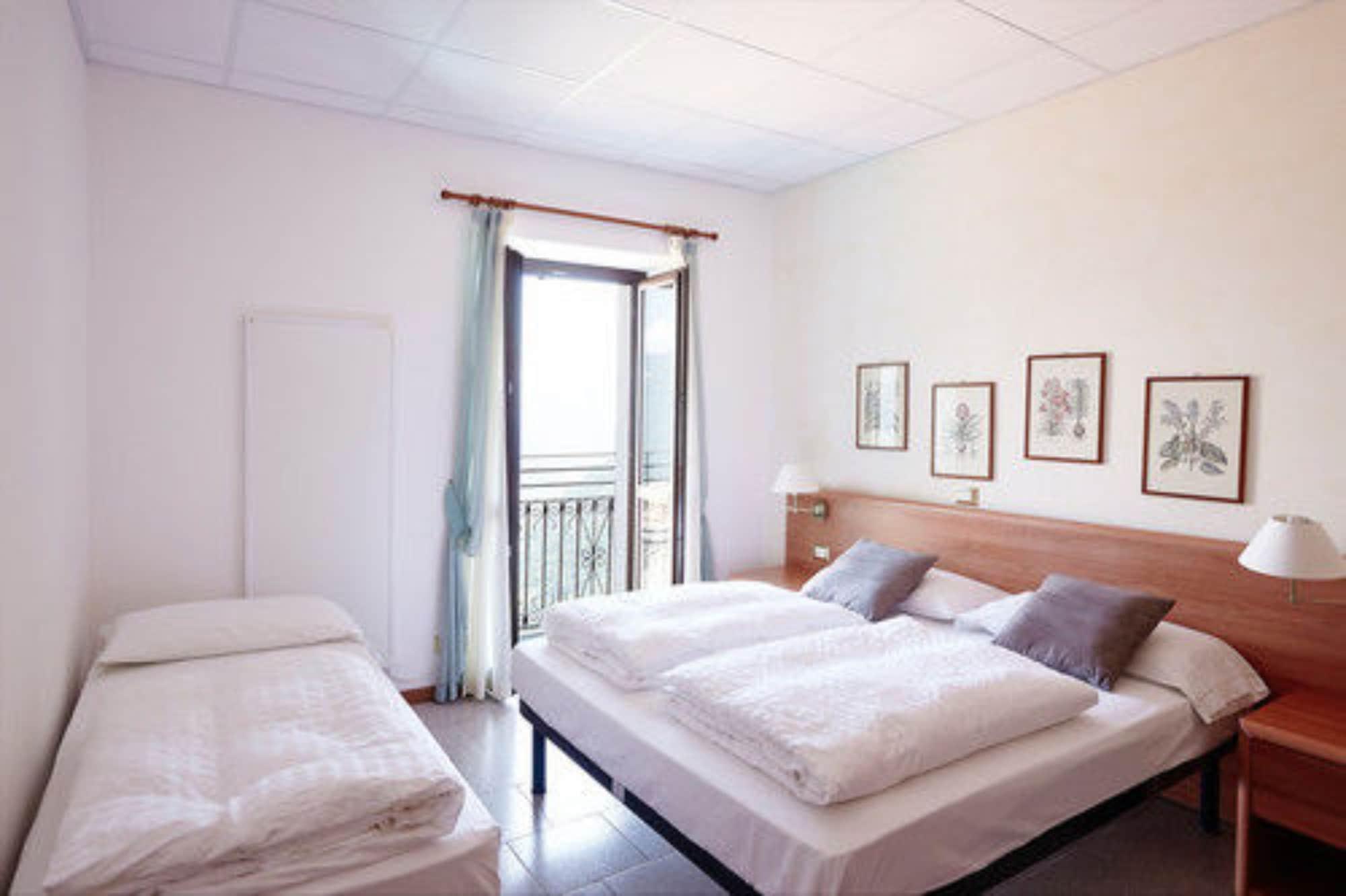 Hotel Paradiso 3*