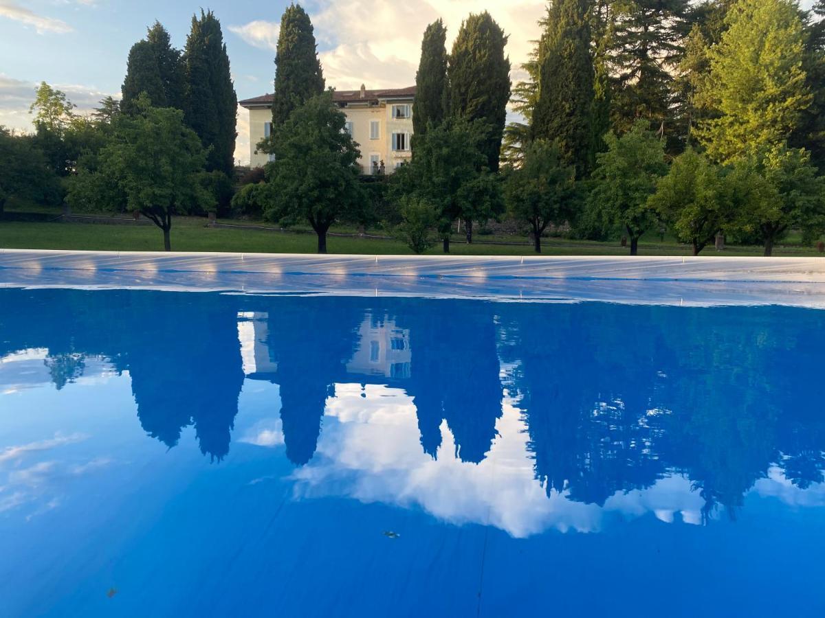 Lusso Con Piscina Tra Milano E Apartment