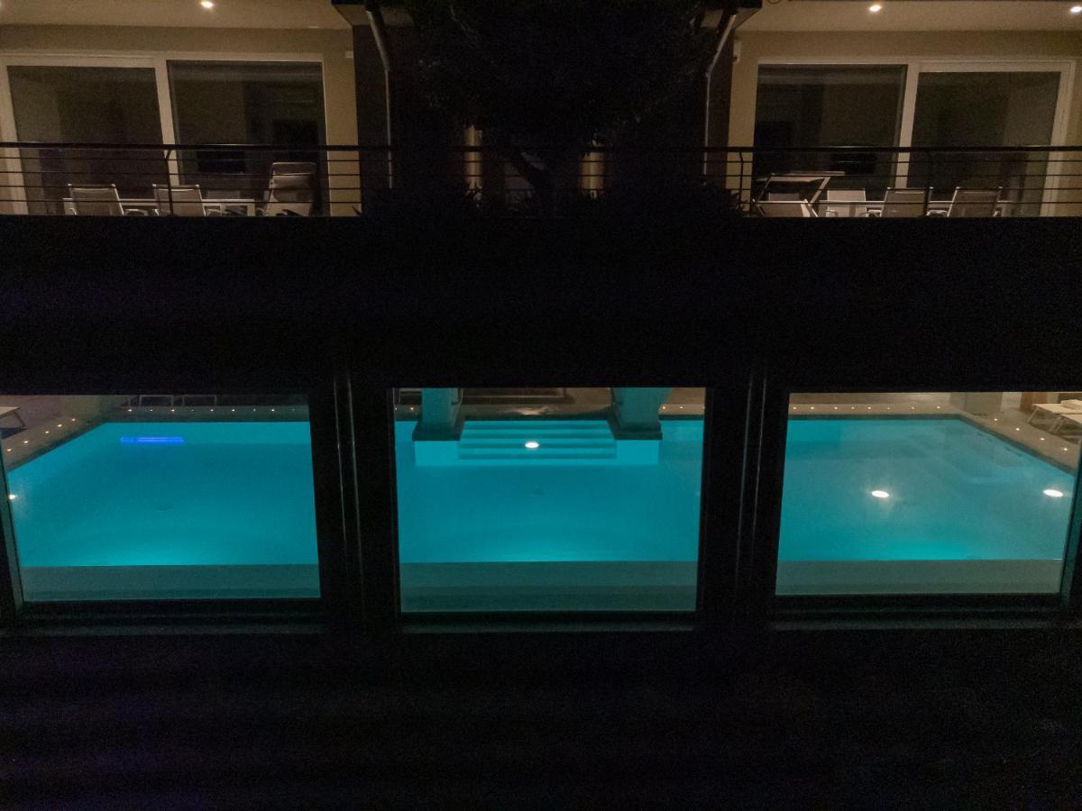 Valarin Luxury & Wellness, By Rent
