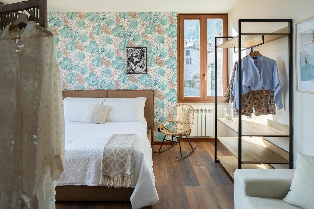 Lario's - 10 Suites On Lake Acquaseria