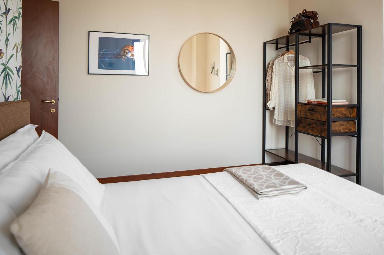 Apartment Lario's - 10 Suites On Lake *