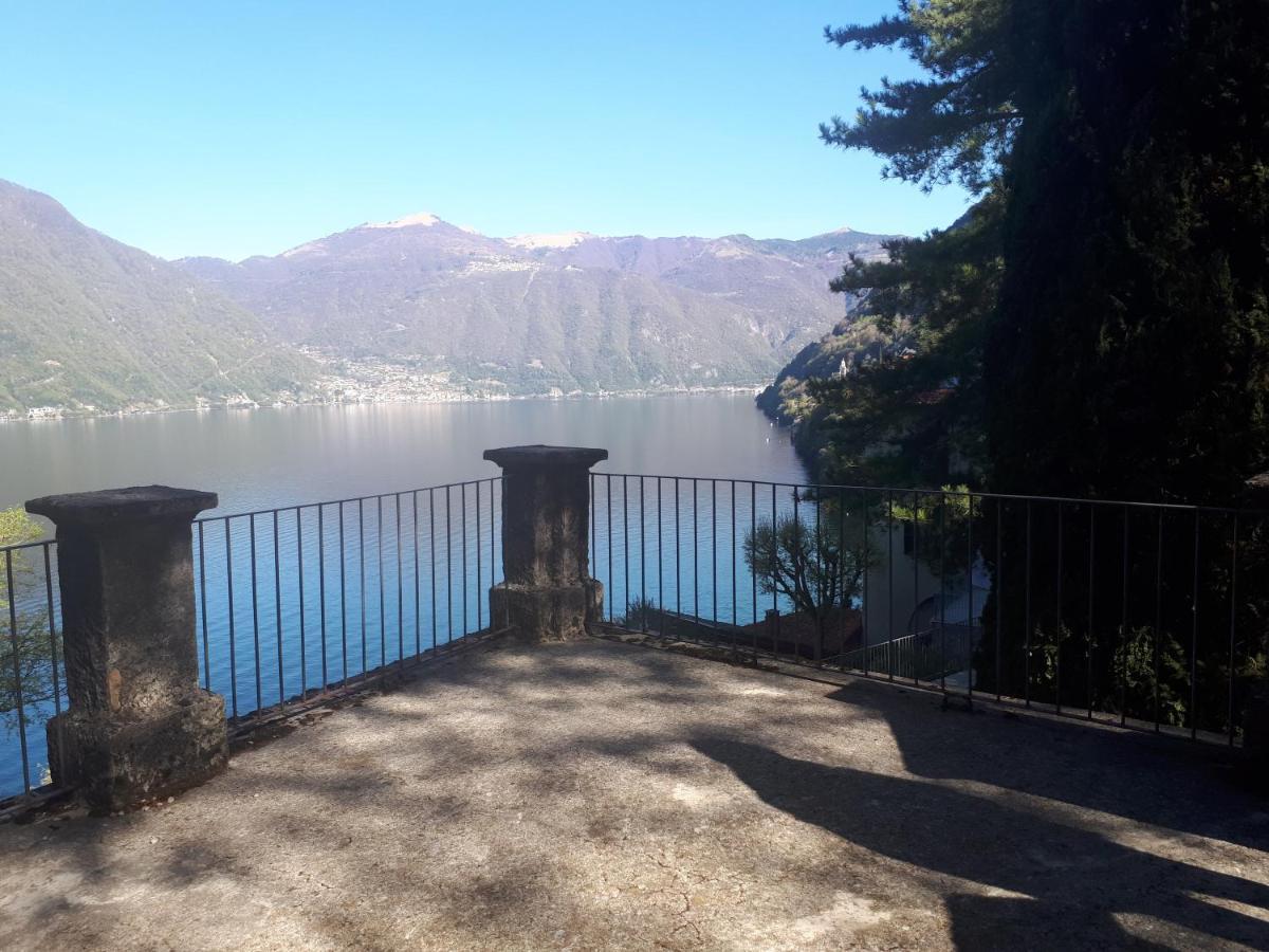 Perfect With Pool And View Apartment Nesso