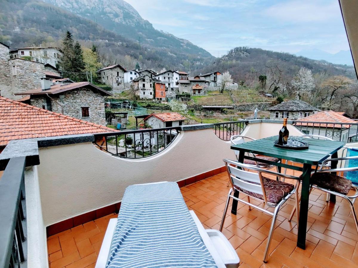 Nives By Interhome Albonico