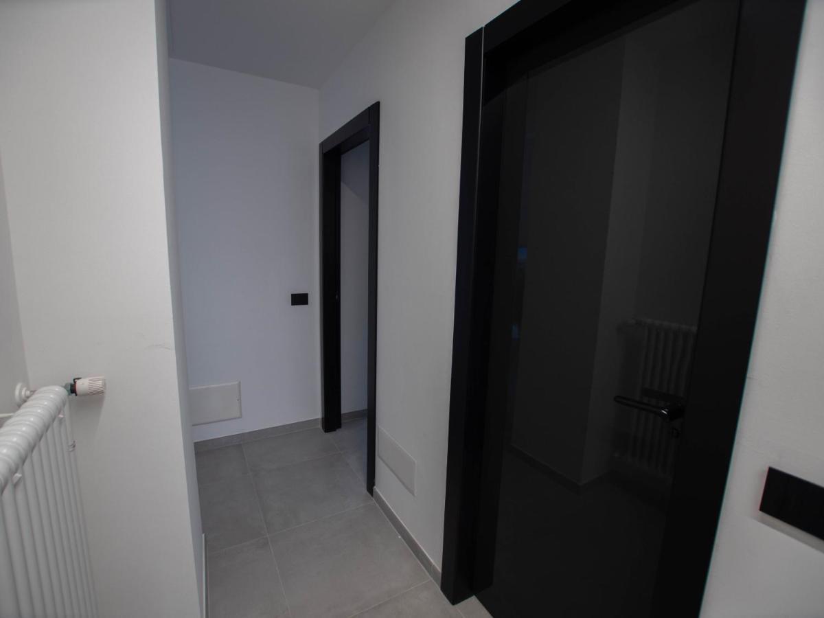 Apartment Exclusive 130 Mq With Lake And Domo View + Terrace