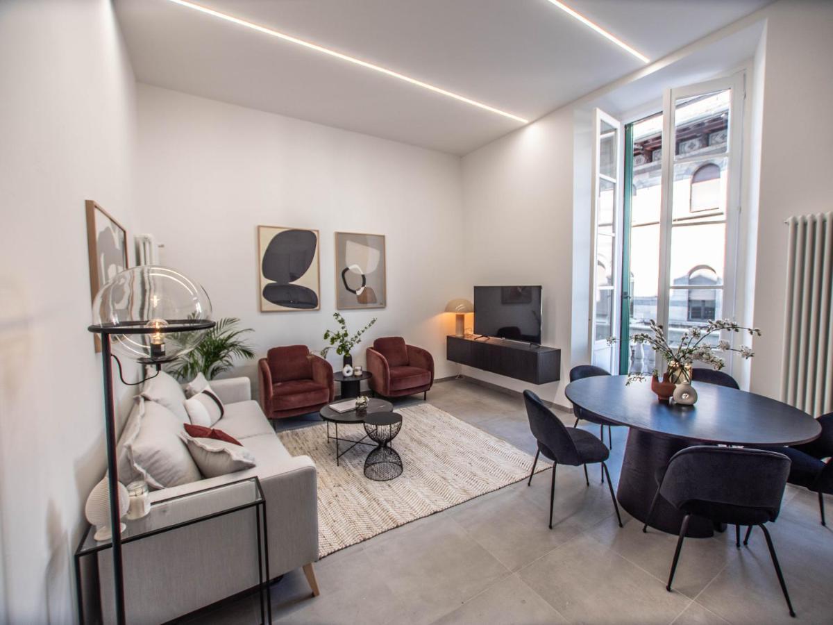 Exclusive 130 Mq With Lake And Domo View + Terrace *