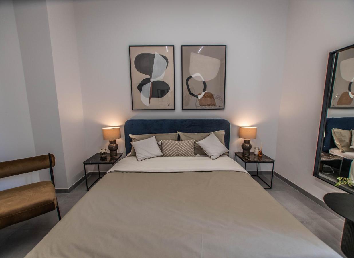 Exclusive 130 Mq With Lake And Domo View + Terrace Apartment *