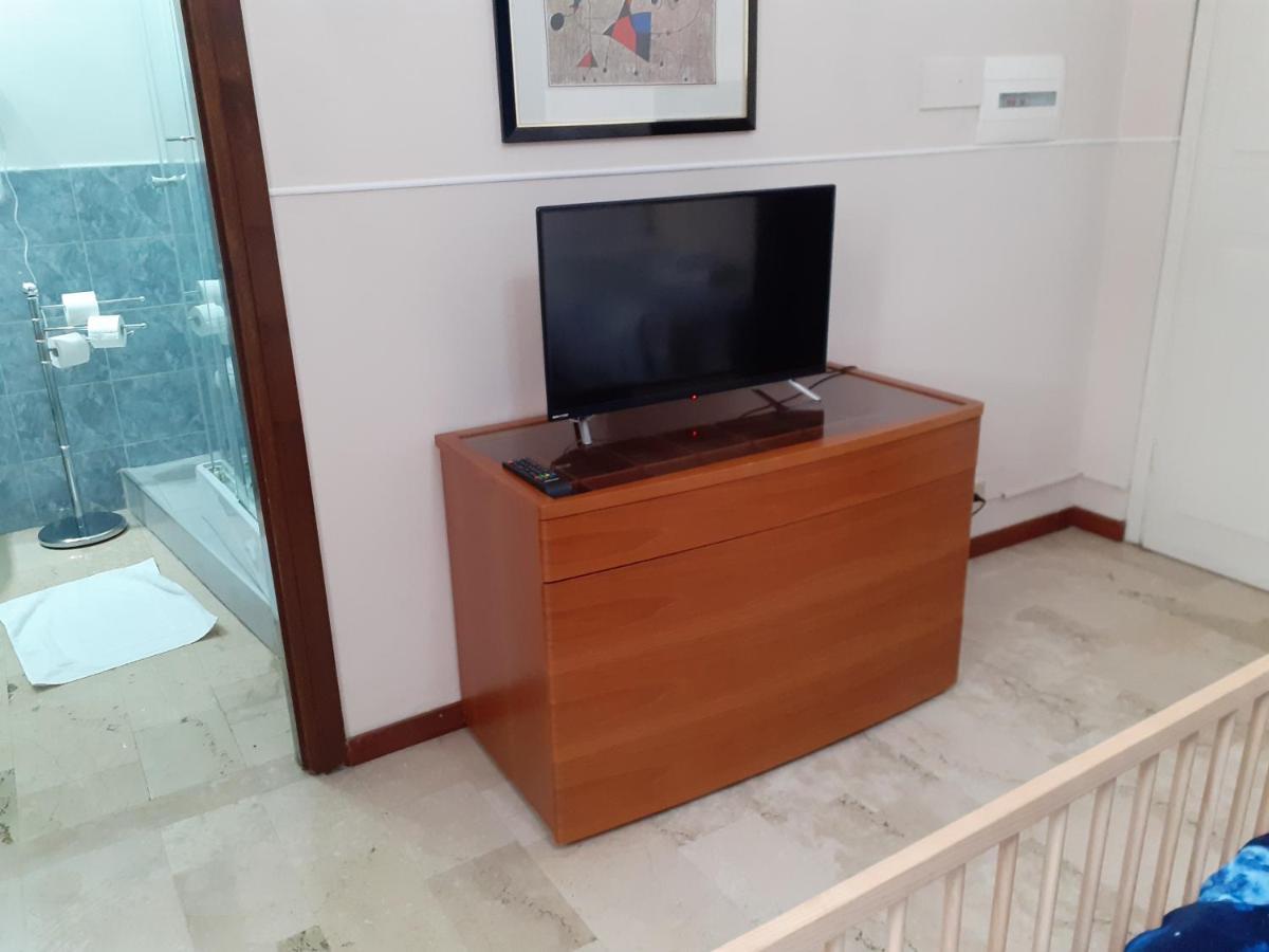 Guest house Gira