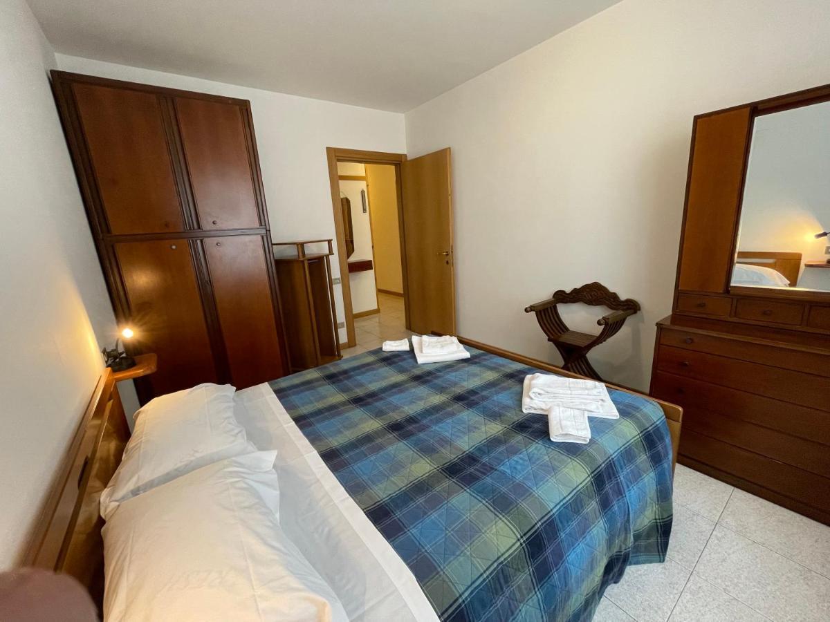 Cozy With Private Parking On Domaso's Lakeside - Larihome A09 Apartment Domaso