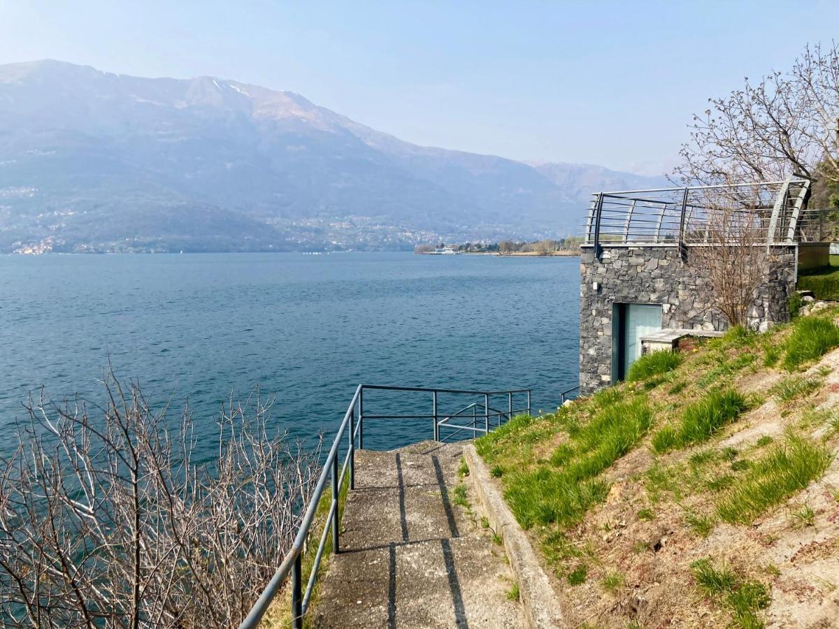 Unique Waterfront Private House At Holiday home *