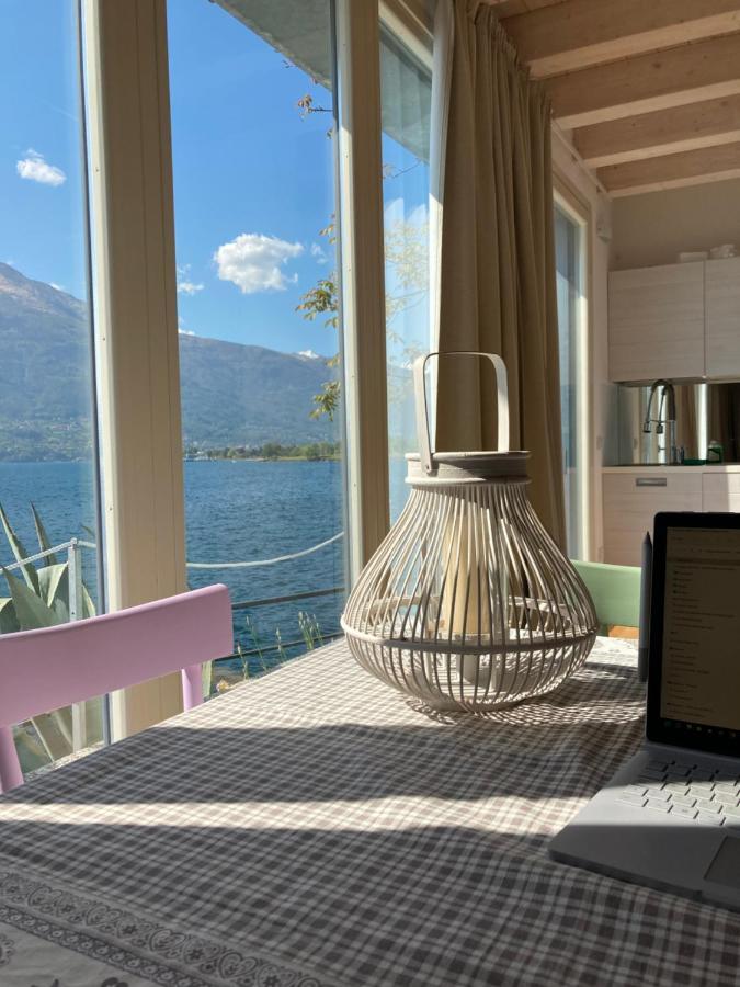 Unique Waterfront Private House At Holiday home