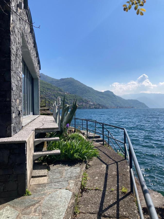 Unique Waterfront Private House At * Dervio