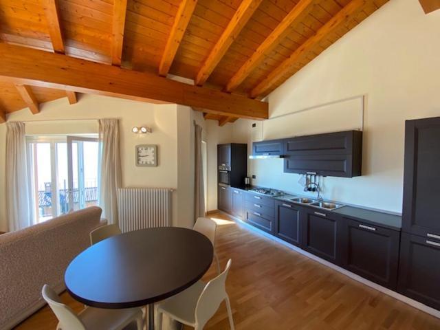 Magnolia Apartment Lenno
