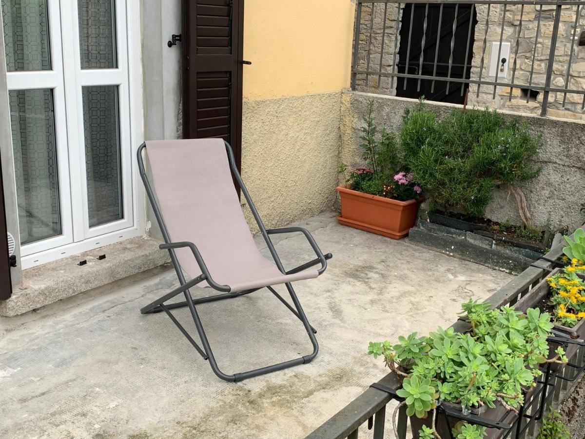 Castel Hill Apartment