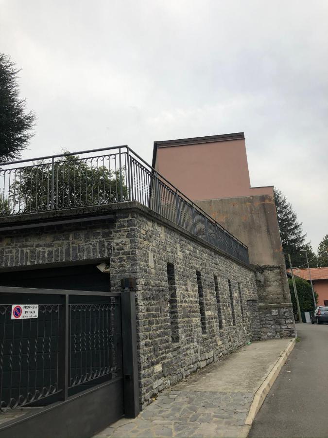 Le Calle Di Brunate Brunate