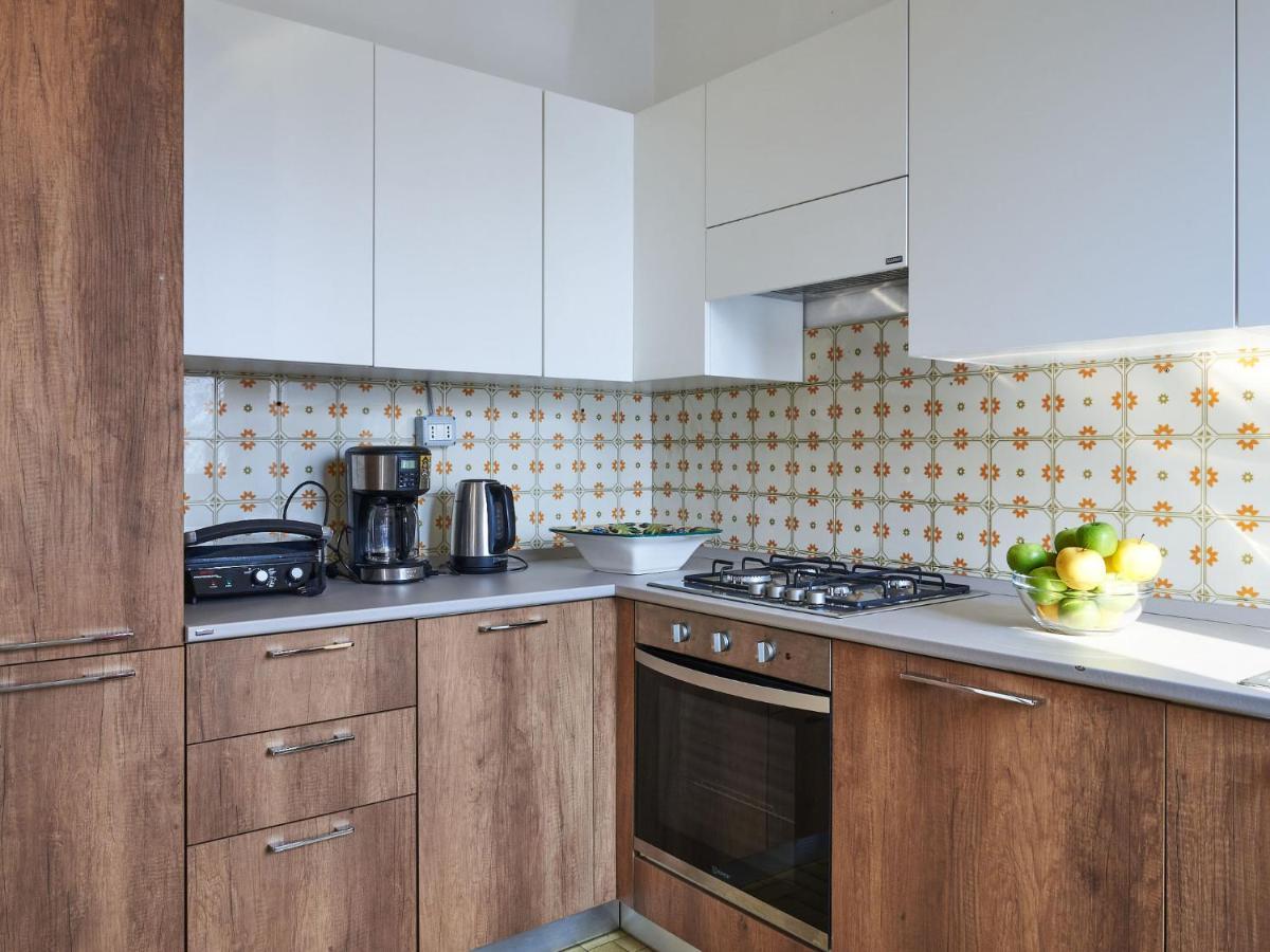 Apartment Charlie By Interhome Dongo