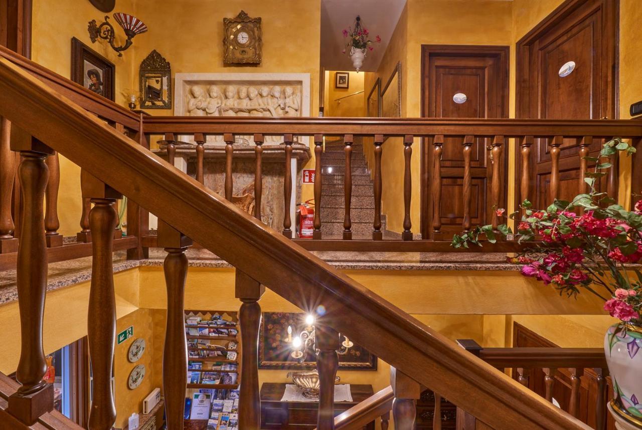 Bed & Breakfast - Foresteria - Frontelago 2*