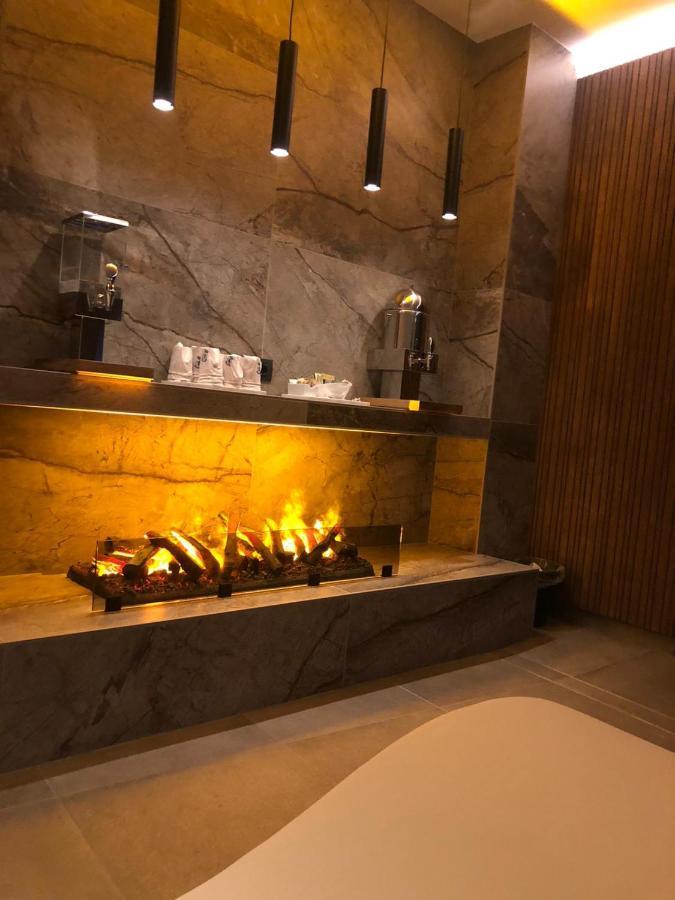 Hotel Du &