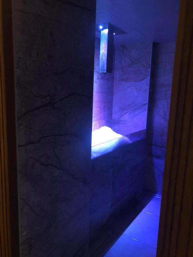Hotel Du & 3*