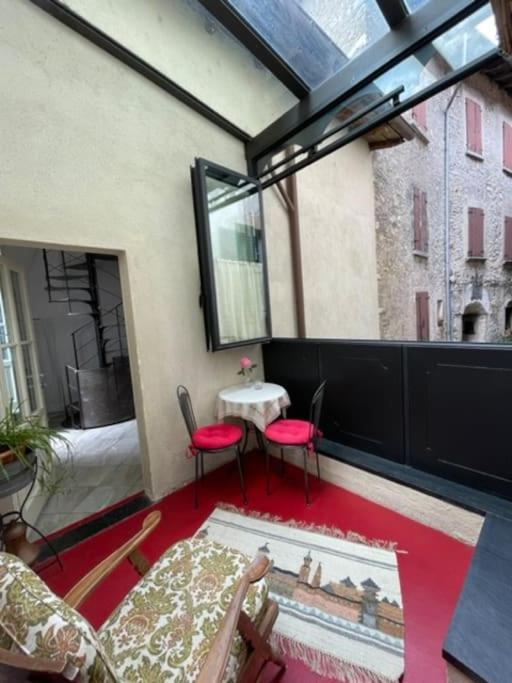 Maddalena'S House Lierna