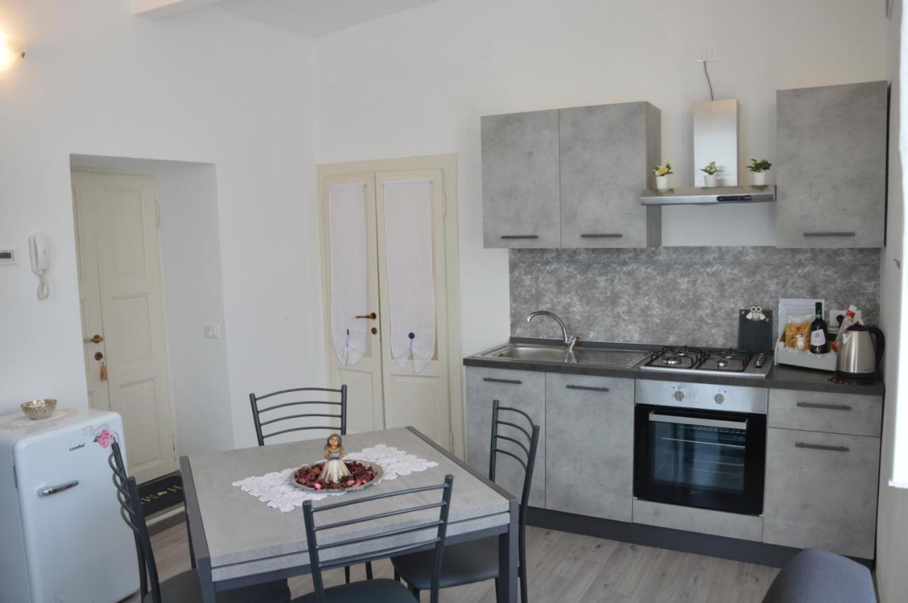 Lescen White - Swimming Pool Apartment Lezzeno