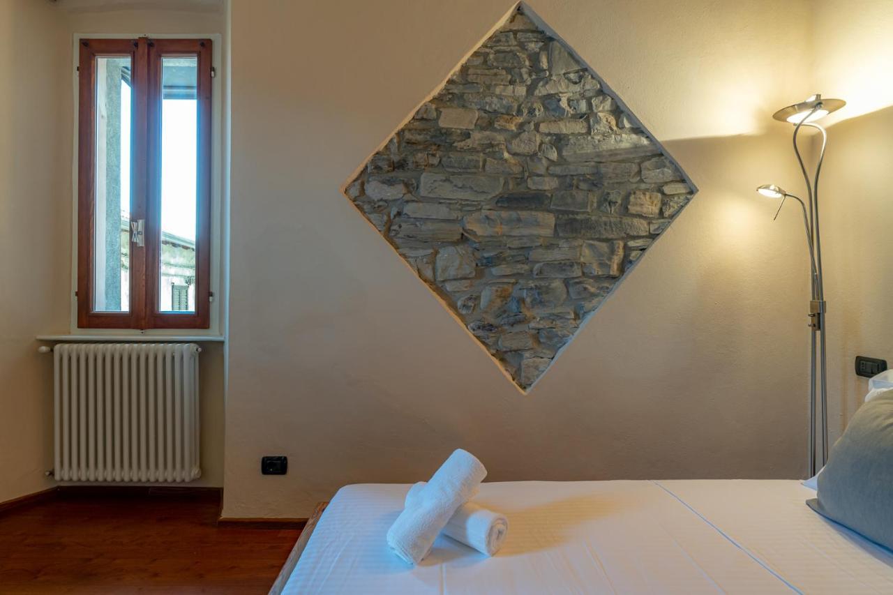 Apartment *holiday Home* W/patio & Fireplace + Lake View Pognana Lario
