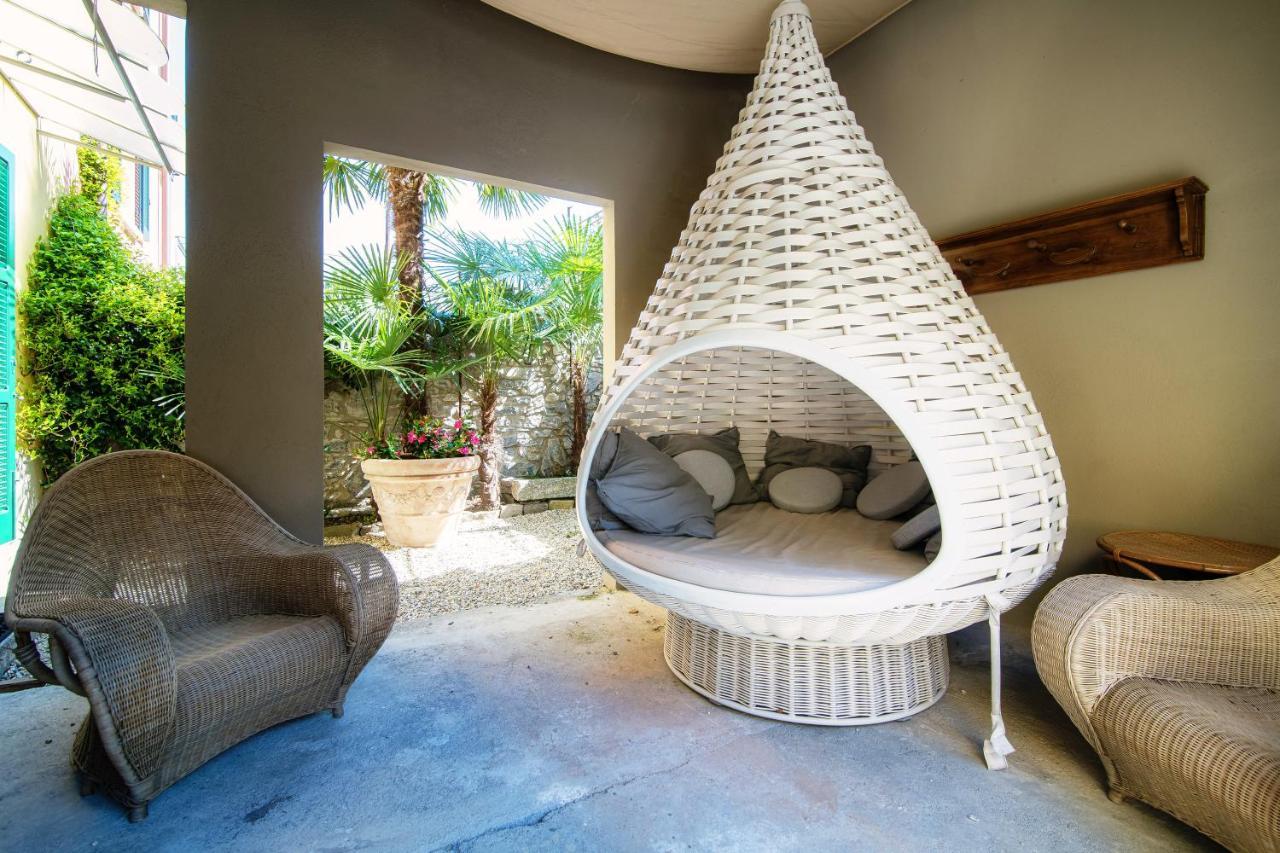 The Lemon Tree House - Center *