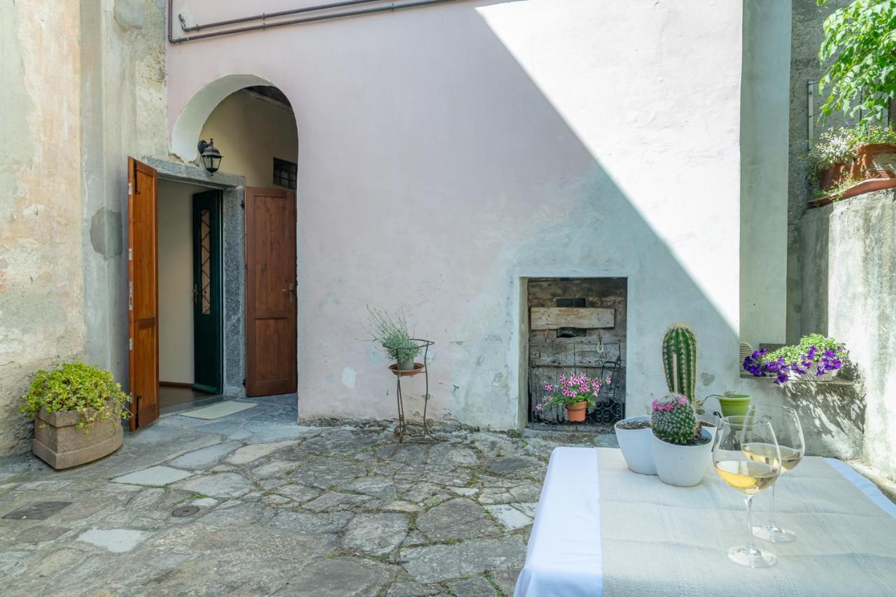 *holiday Home* W/patio & Fireplace + Lake View Apartment *