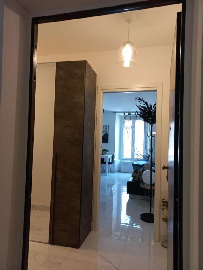 Violet Apartment *