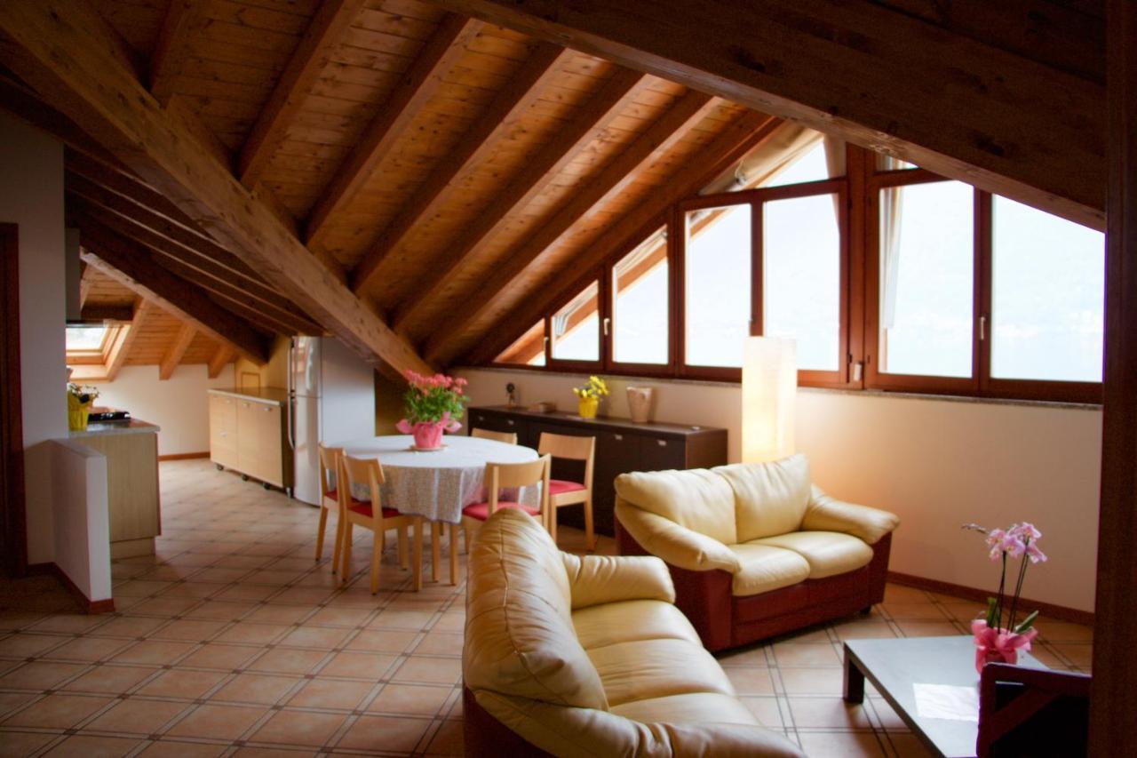 Rosina Loft
