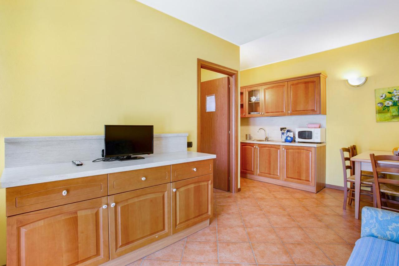 Apartment Roma Civate