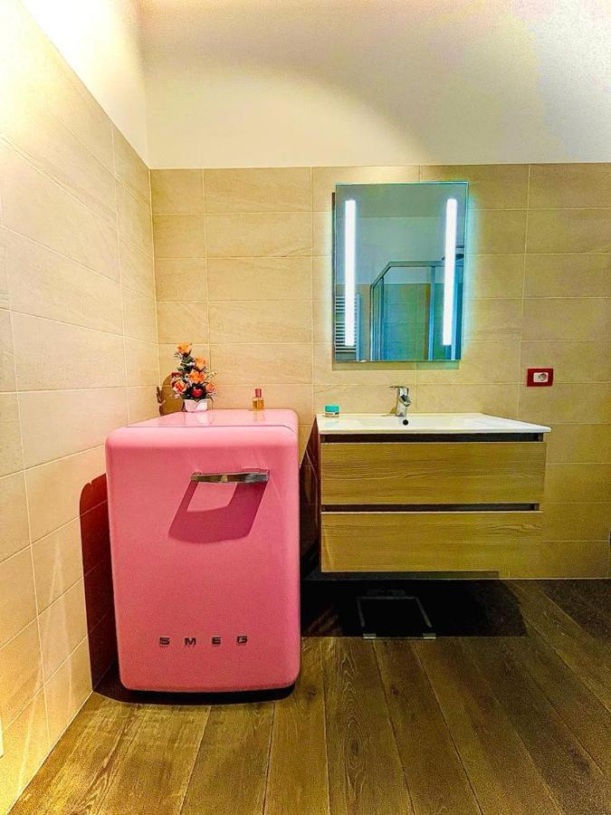 Magic View With Whirpool Lenno