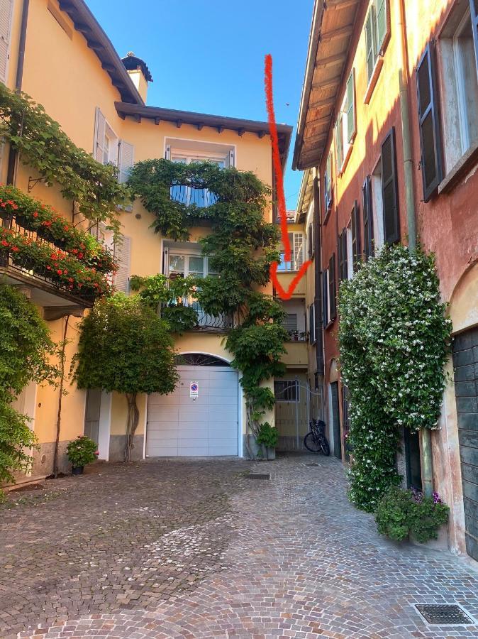 Alexa House Front * Mandello del Lario