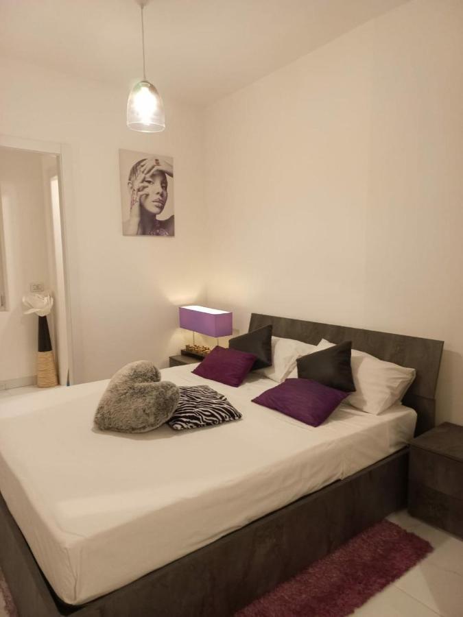 Violet Apartment Como