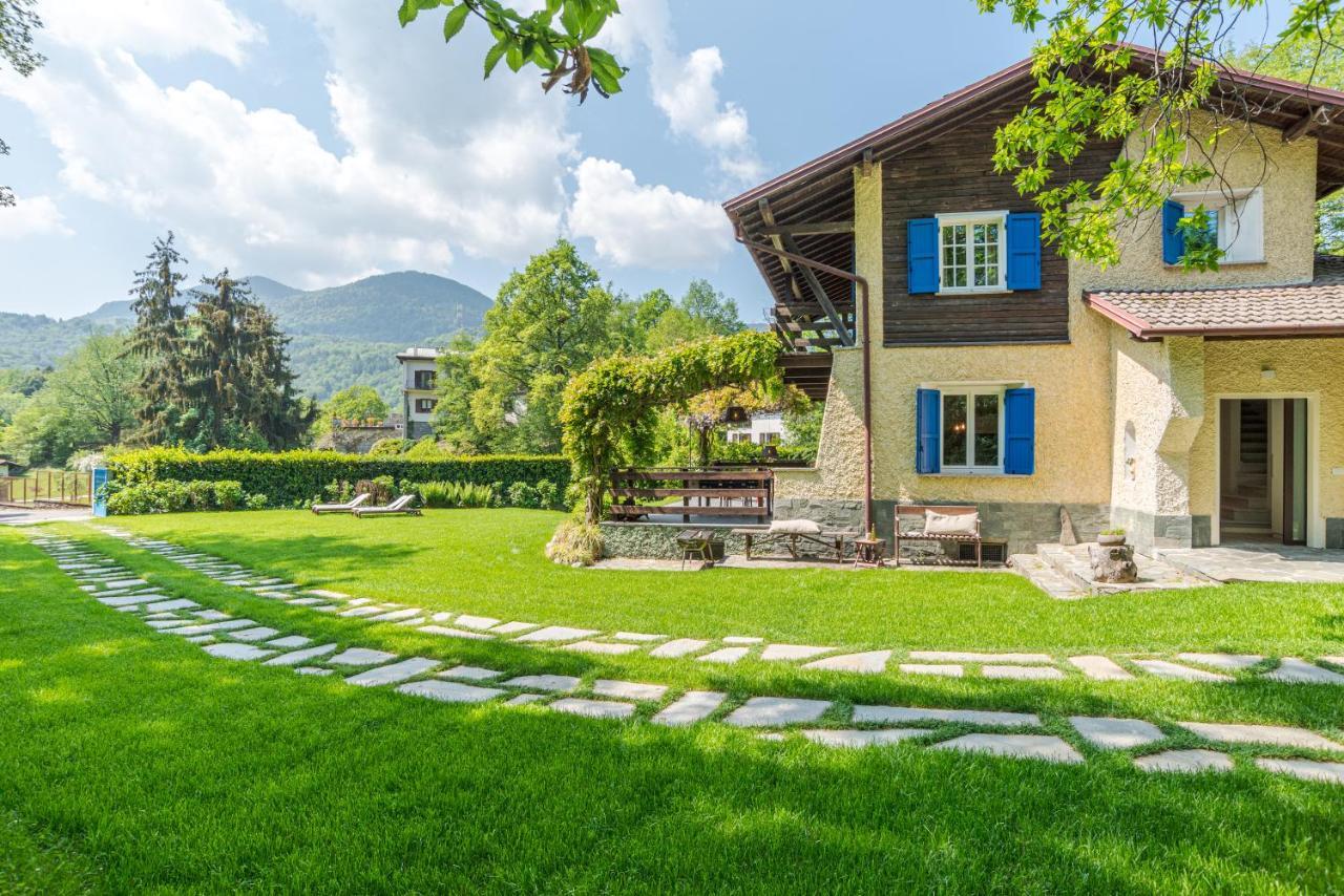 Lovely With Huge Garden Surrounded By Nature Villa *