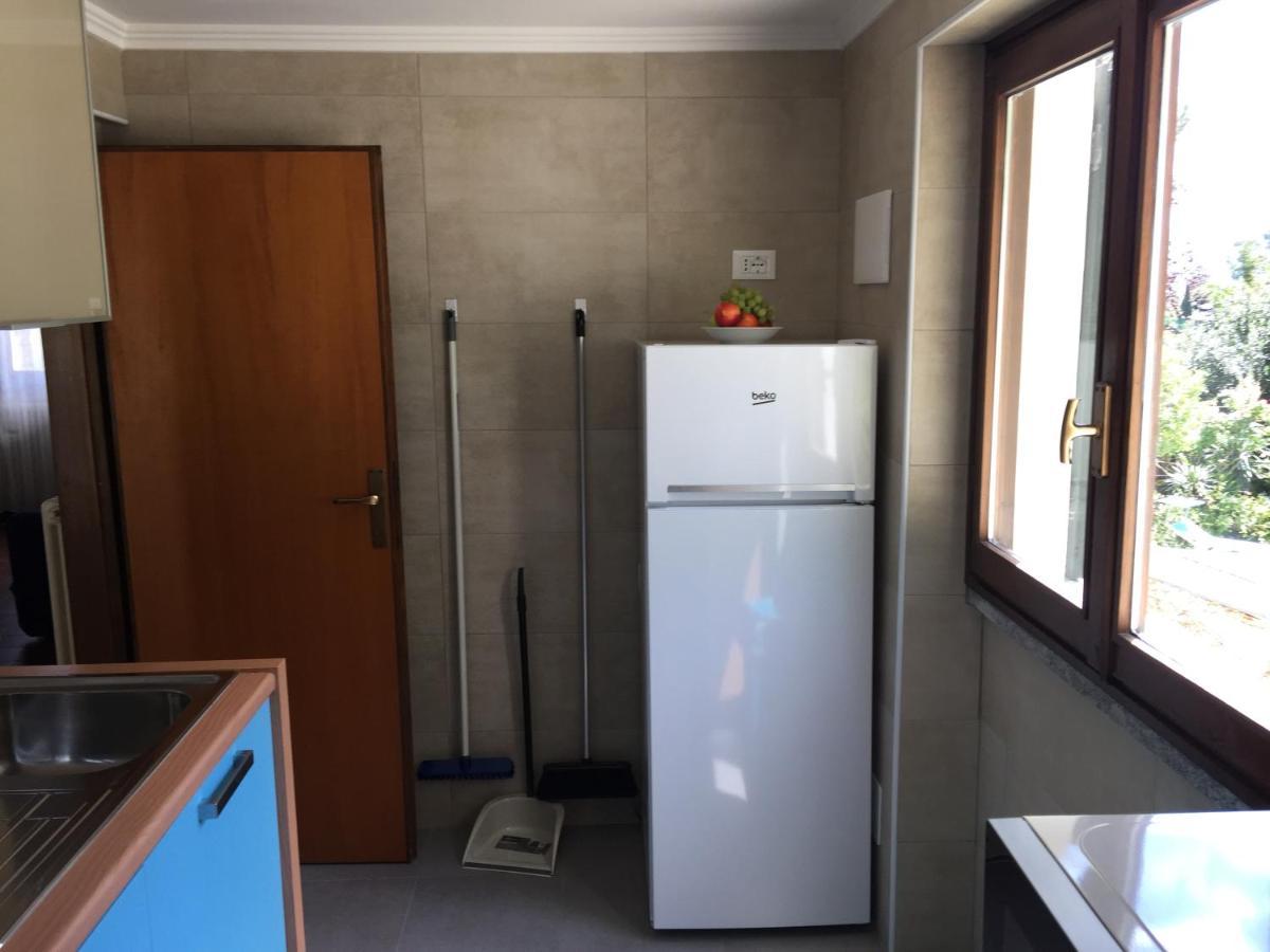Eden Jacuzzi Pool & Private Parking Apartment Domaso