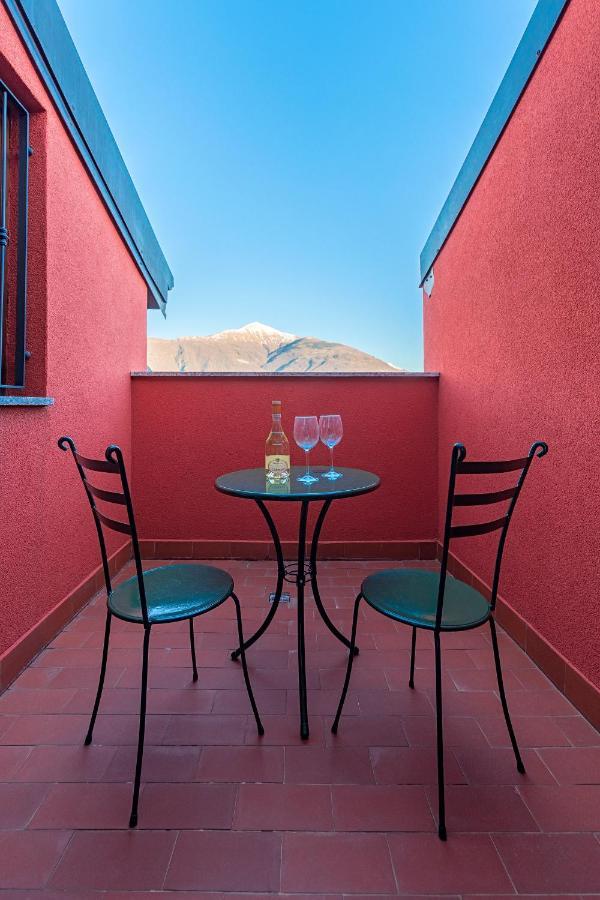 3-bedroom Lake View Casa Della Famiglia Apartment *