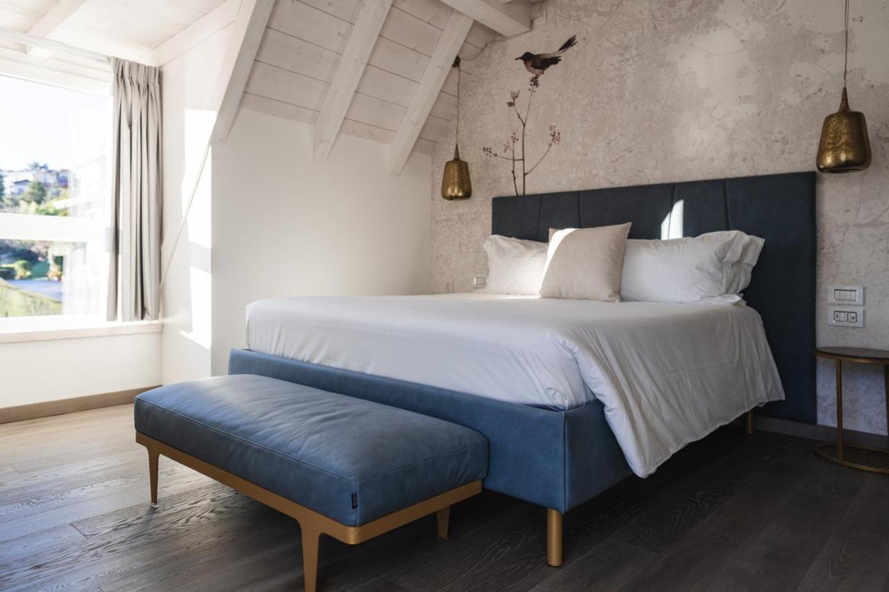 Luxury Rocopom - Front Hotel