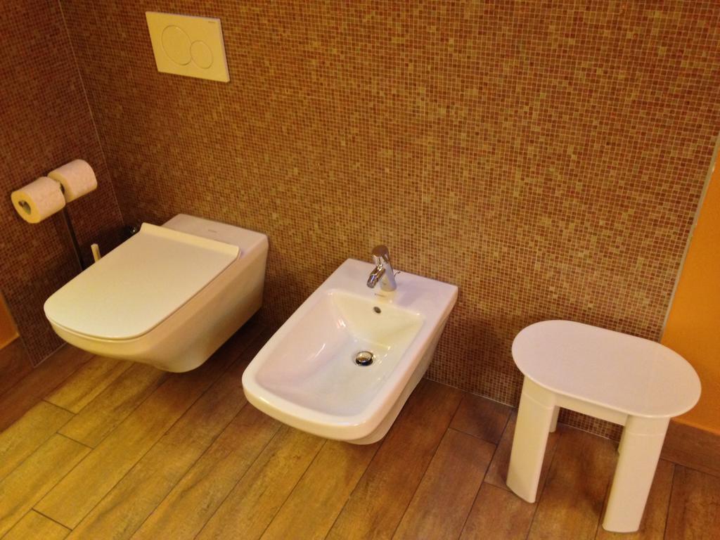 Hotel Don Abbondio 3*