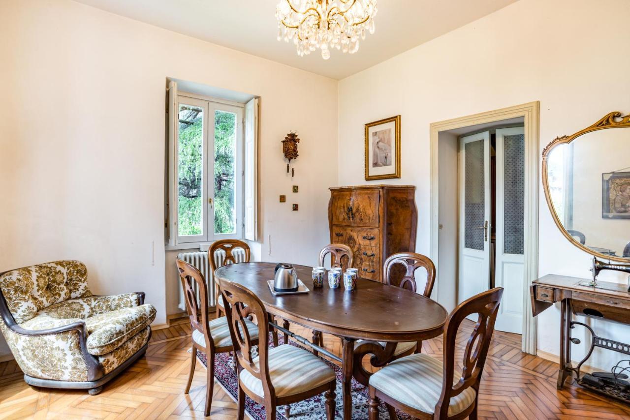 Apartment Roomy '900 House Surrounded By Greenery With Parking! *